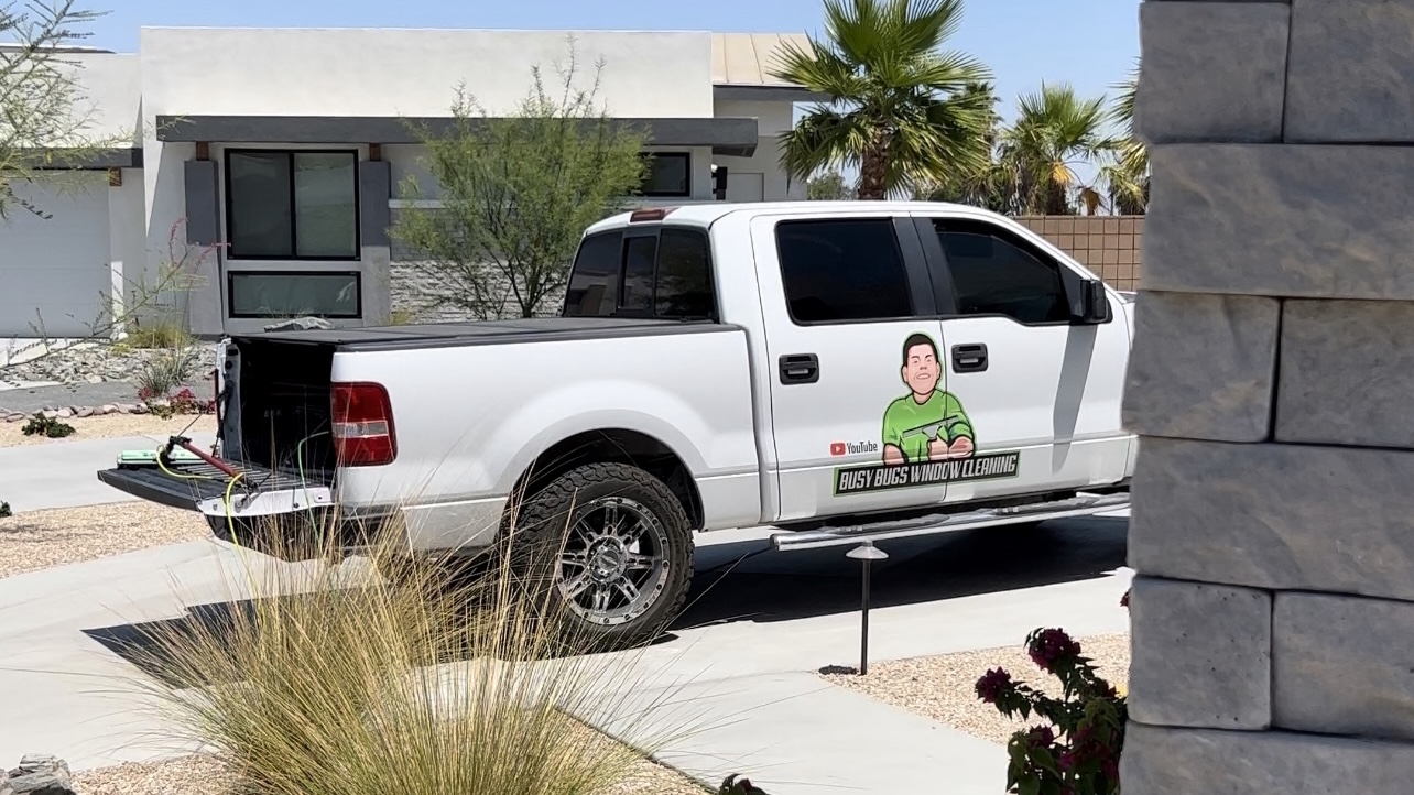 Window_cleaning_Palm_Springs_CA